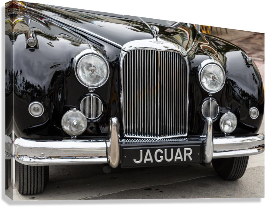 Front End of a Classic Old Black Jaguar  Impression sur toile