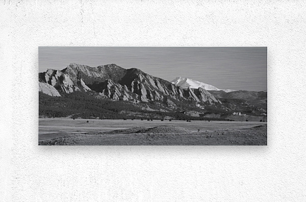 Boulder CO Flatirons Snow Covered Longs Peak Panorama BW  Impression metal