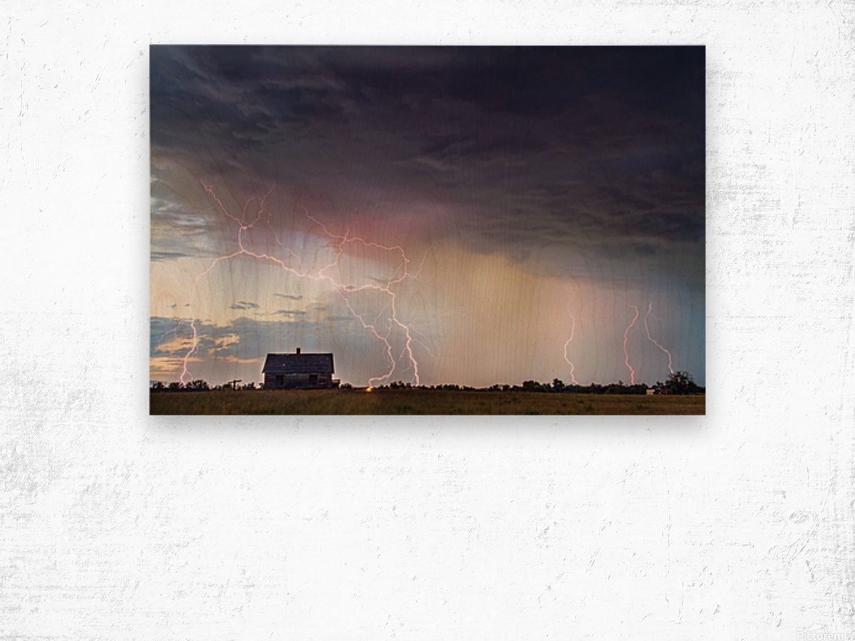 Lightning On the Prairie Homestead Wood print